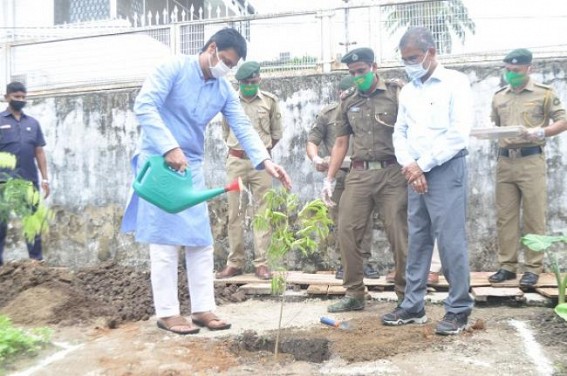 News for Unemployed Youths : CM Biplab Deb stressed upon 'Self-Employment' News for Unemployed Youths : CM Biplab Deb stressed upon 'Self-Employment'